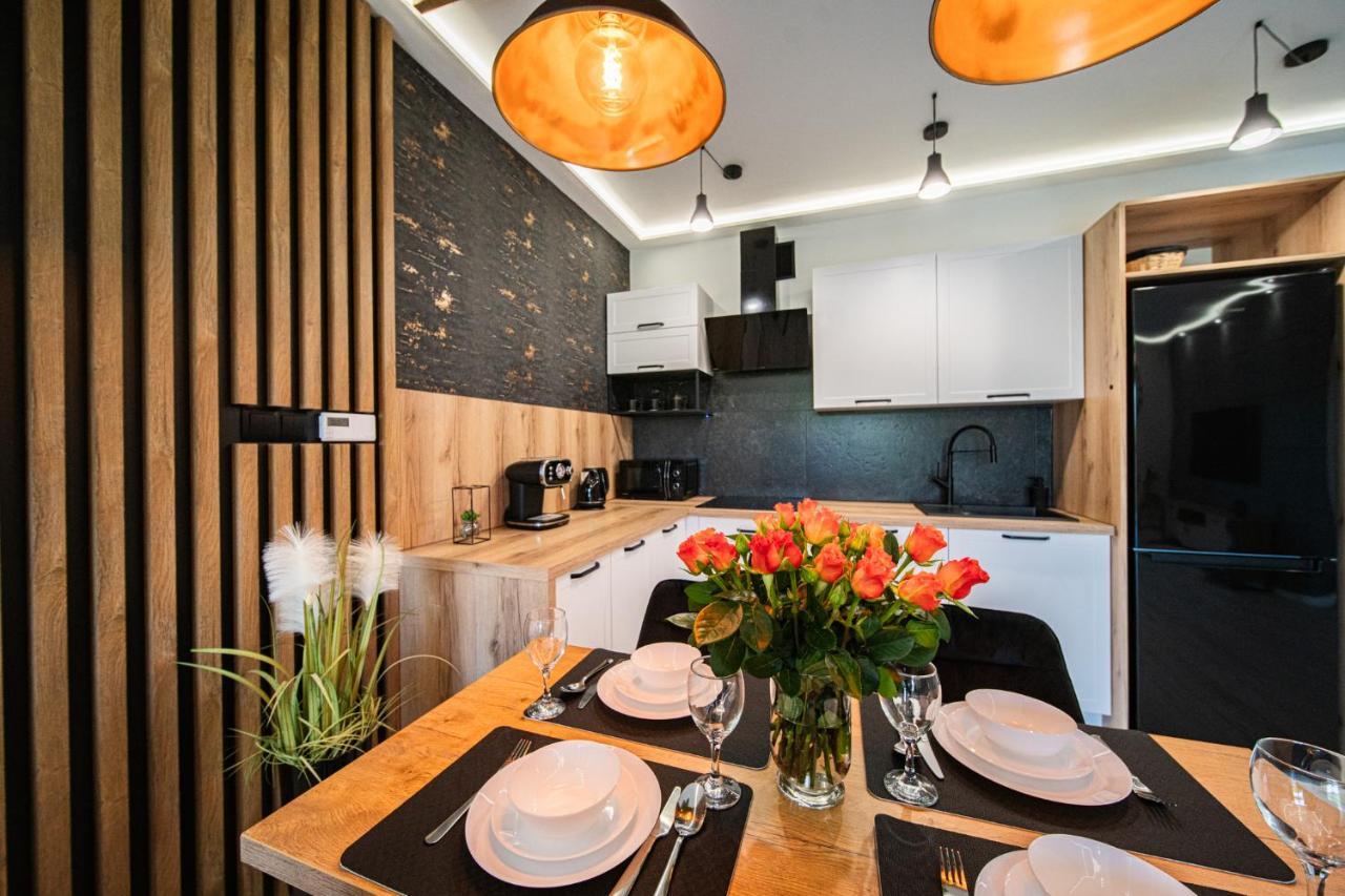 דירות ילנייה גורה Apartament Duzy Staw מראה חיצוני תמונה